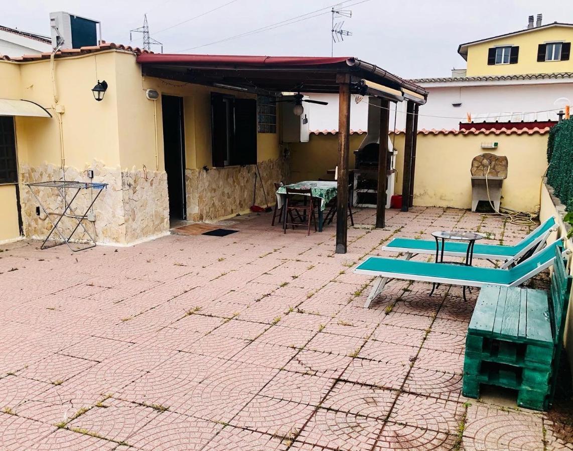 Little House Fiera Di Roma Apartment Ponte Galeria Ngoại thất bức ảnh