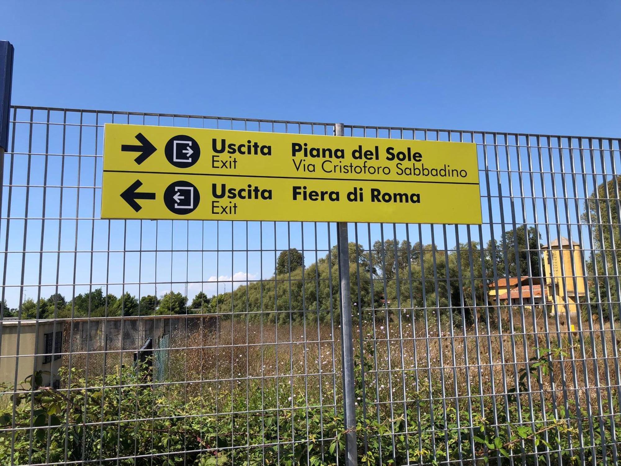 Little House Fiera Di Roma Apartment Ponte Galeria Ngoại thất bức ảnh